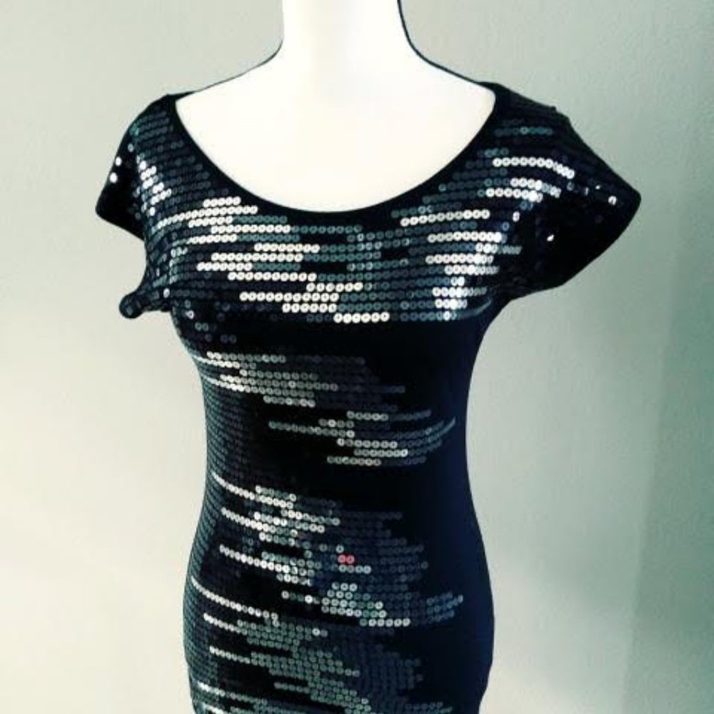 Almost Famous Black Sequined Top